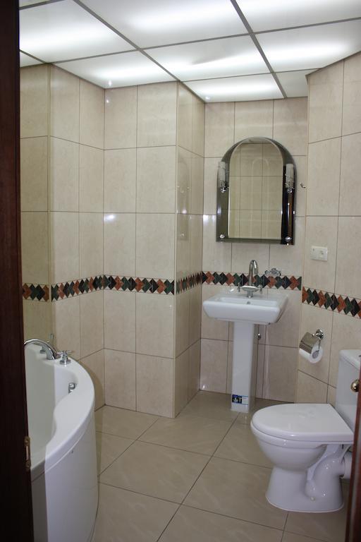 Hotel Bansay Dnipro Zimmer foto