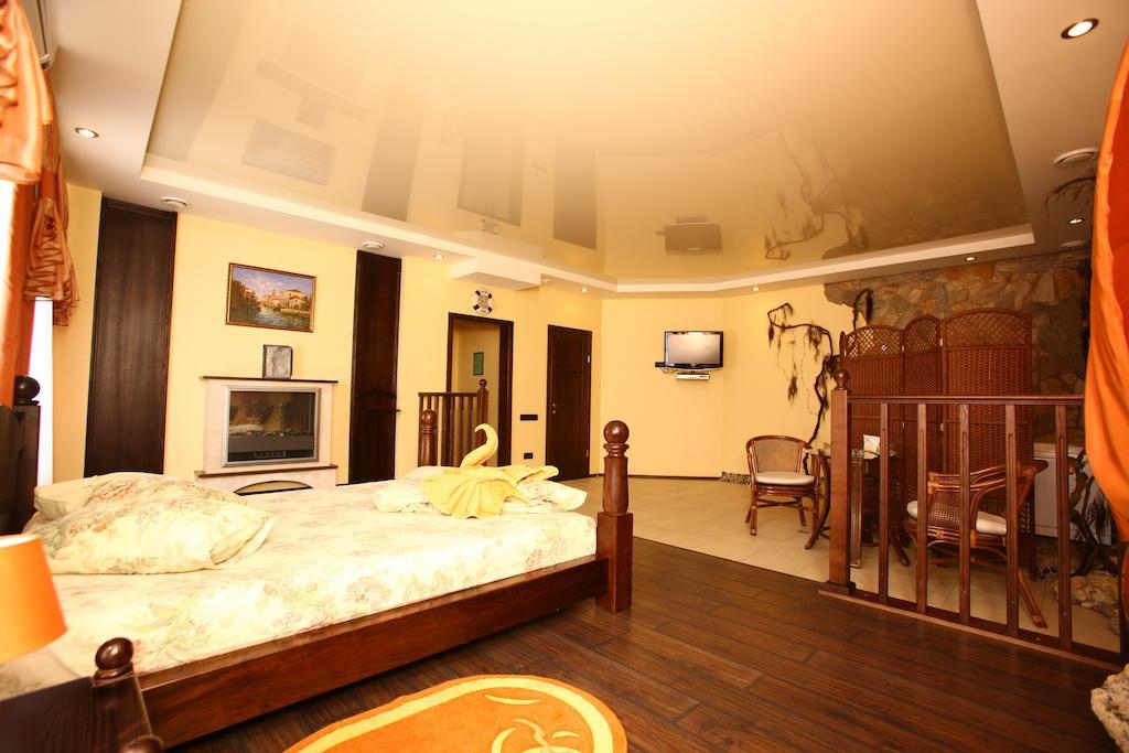Hotel Bansay Dnipro Zimmer foto